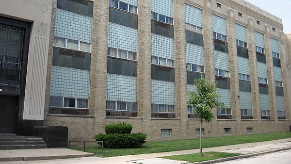 Solomon Juneau High School is located at 6415 West Mount Vernon Avenune in Milwaukee, Wisconsin 53214 USA