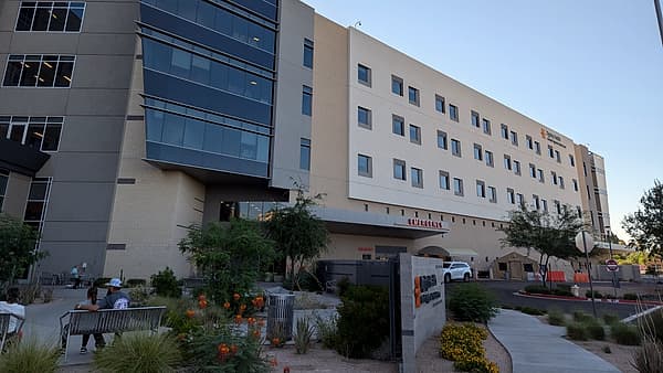 The exterior entrance of Chandler Regional Medical Center, with the covered approach to the main doors