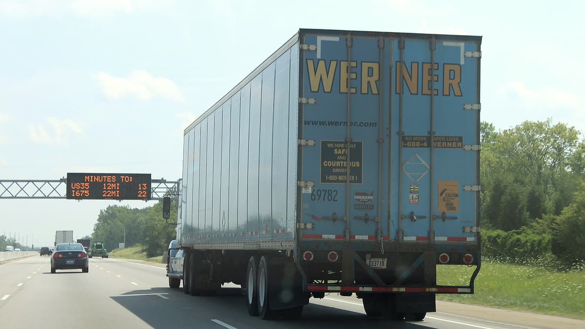 Werner Enterprises tractor & trailer, Interstate 75, north of Dayton Ohio
